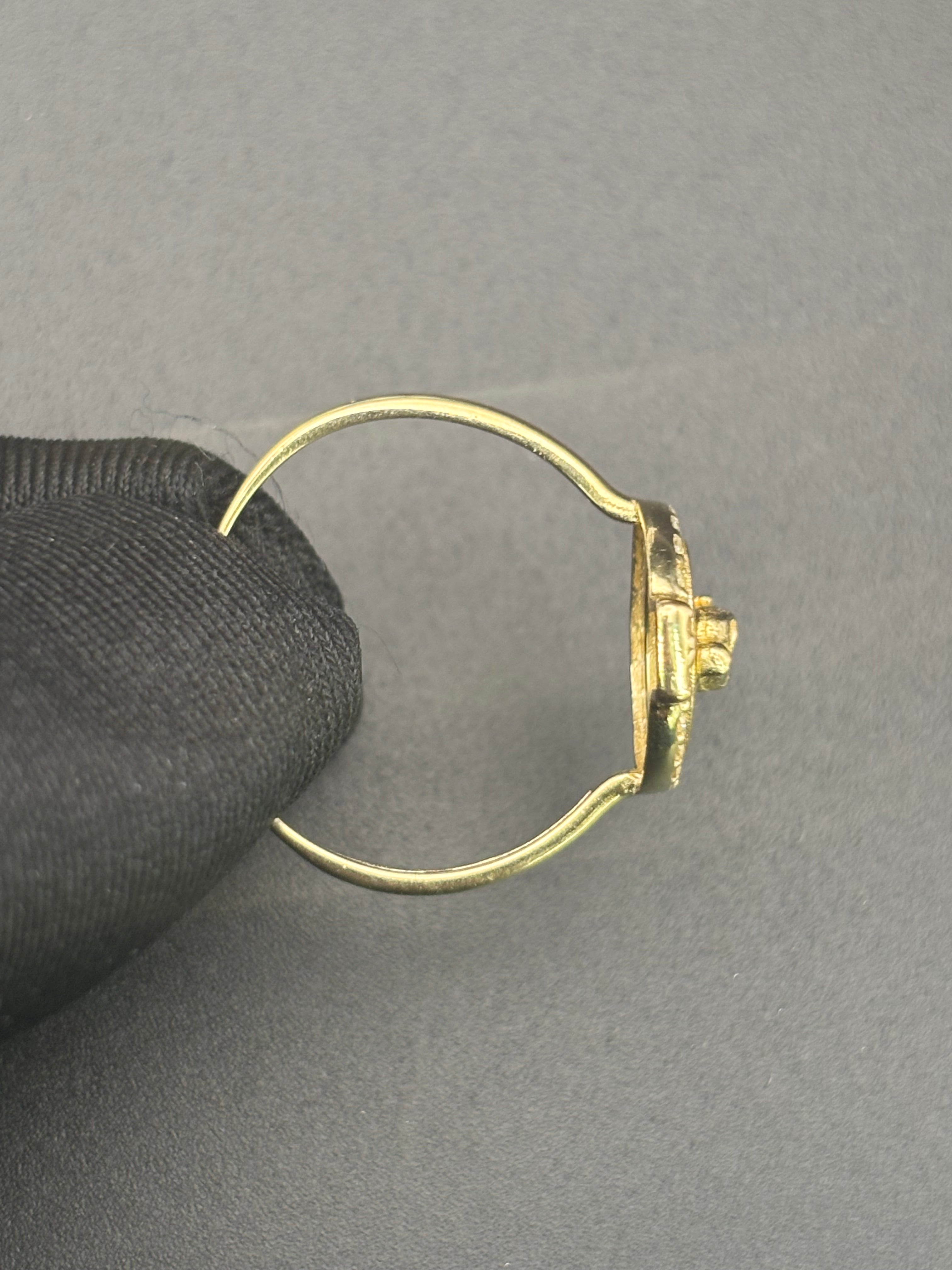 14k Solid Gold Ring Virgin Mary