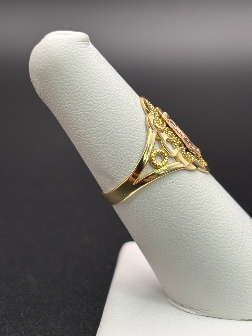 14k Solid Gold Ring Virgin Mary