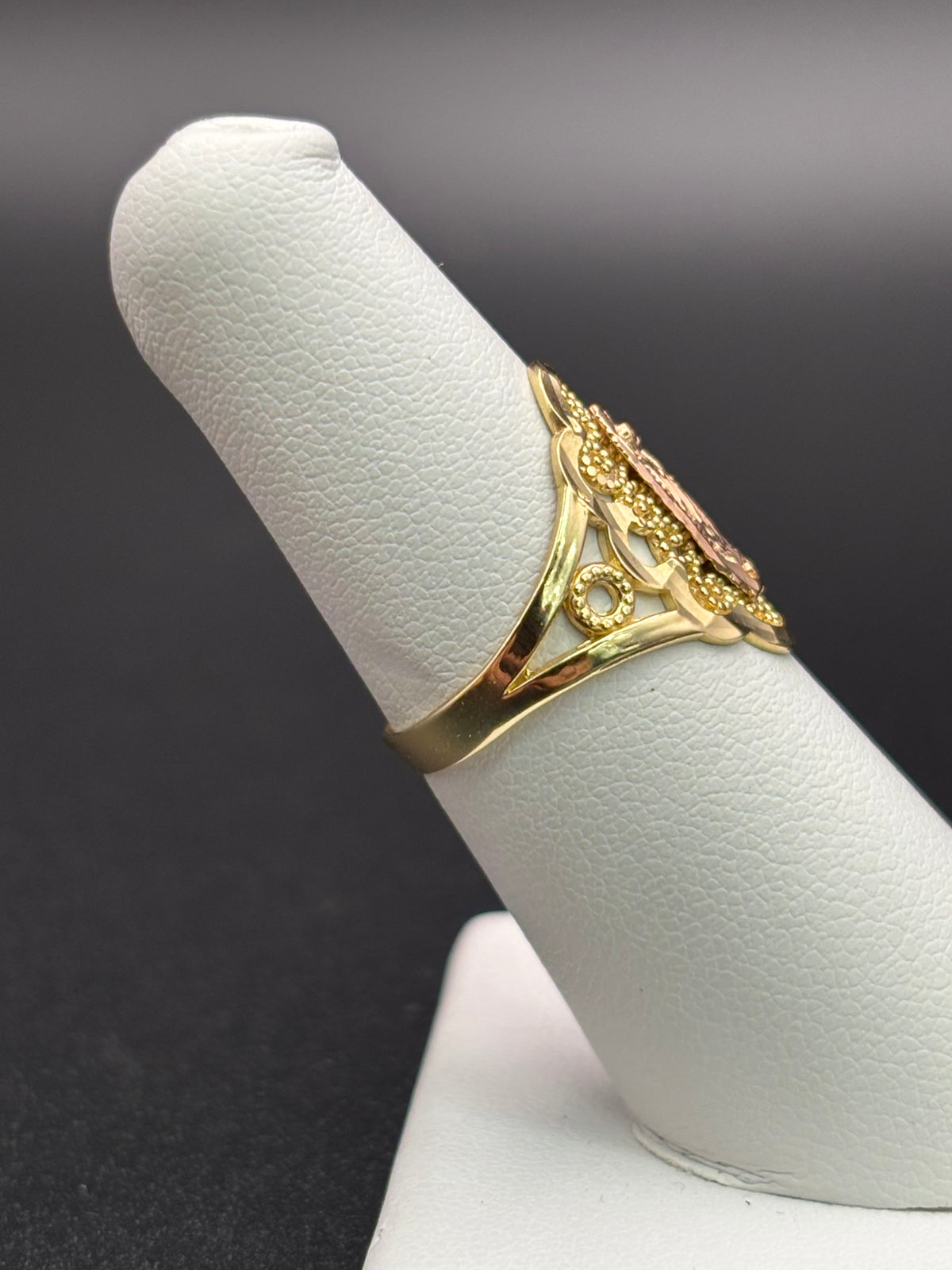14k Solid Gold Ring Virgin Mary