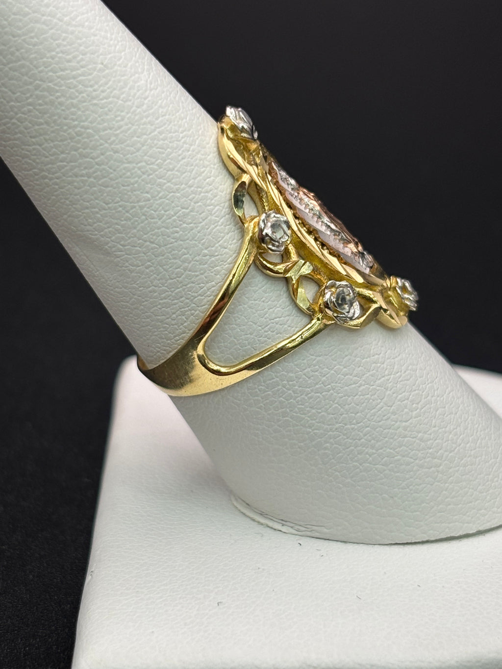 14k Solid Gold Ring Virgin Mary