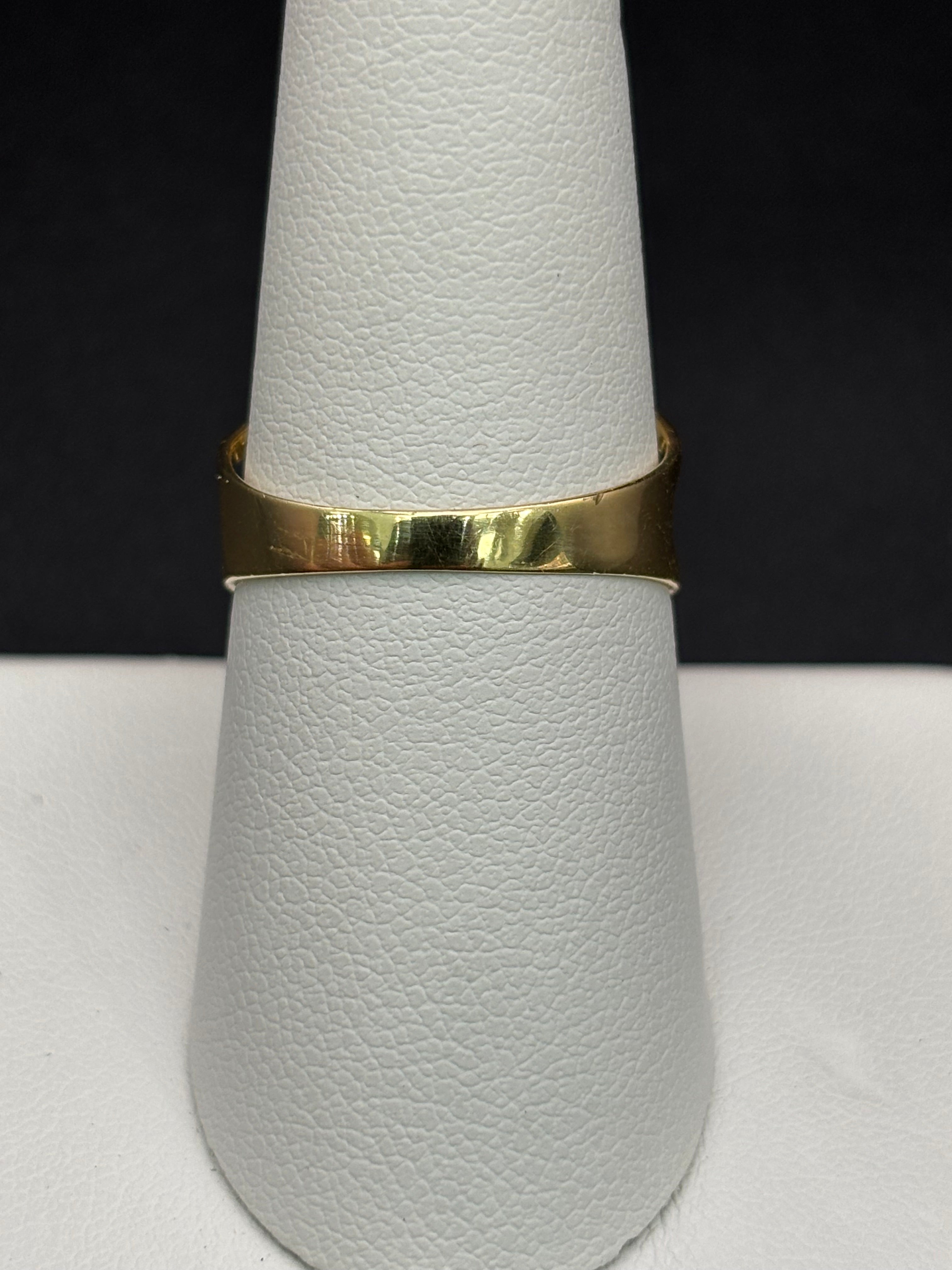 14k Solid Gold Ring Virgin Mary