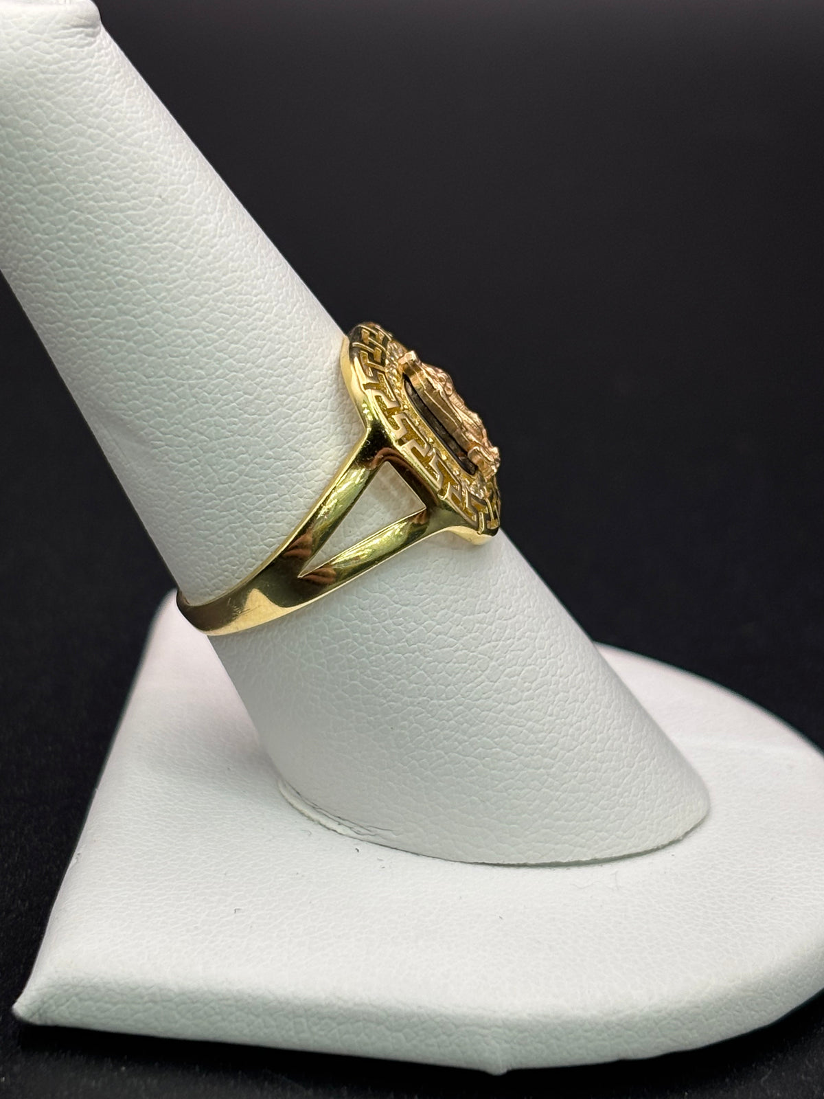 14k Solid Gold Ring Virgin Mary