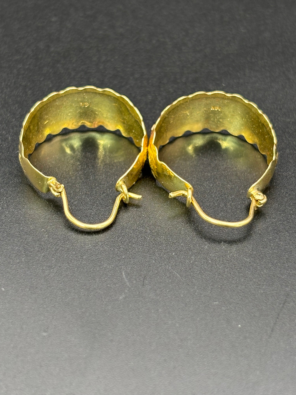 14k Solid Gold 14k Basket Earrings