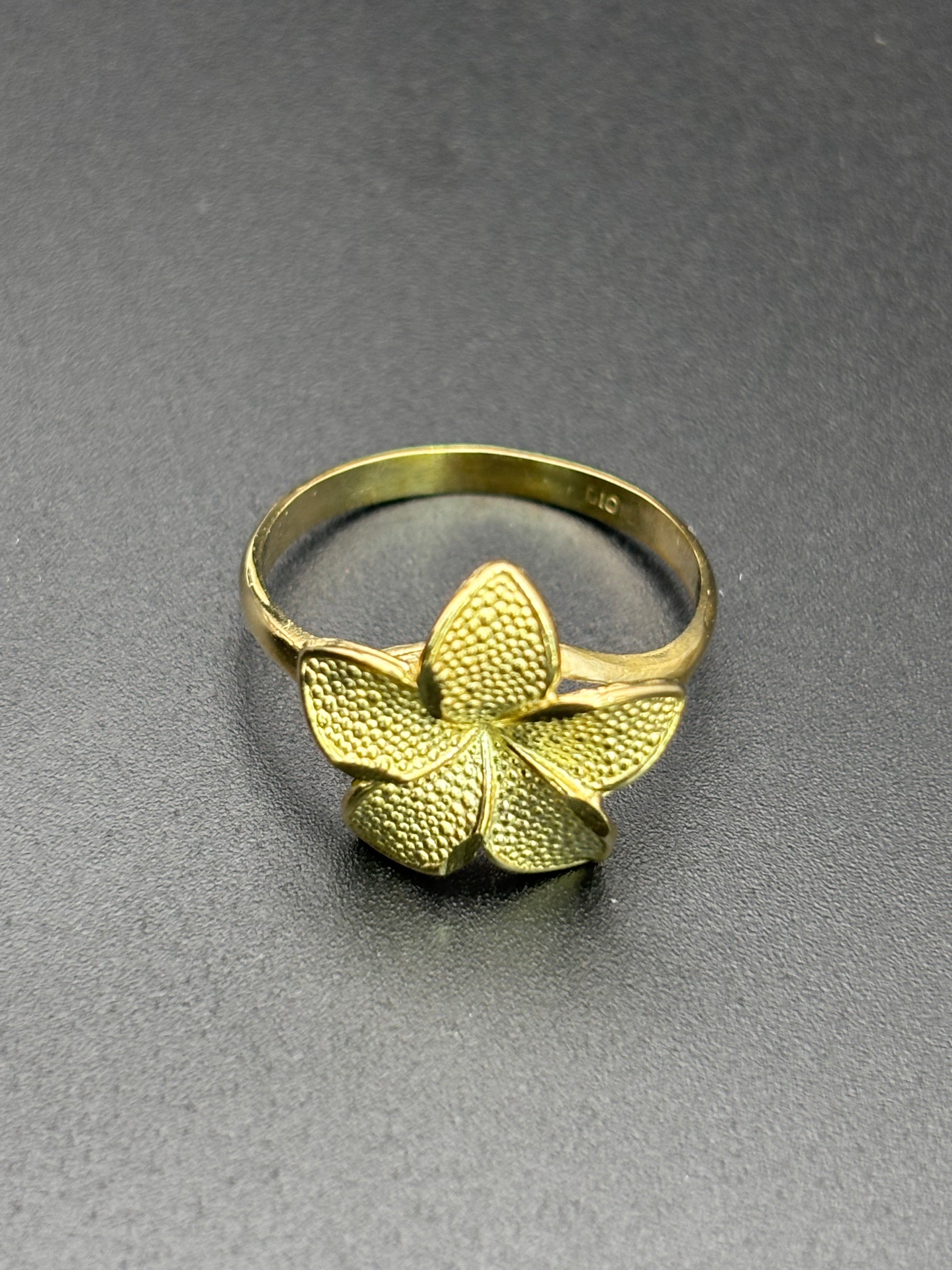 10k Solid Gold Ring Flower
