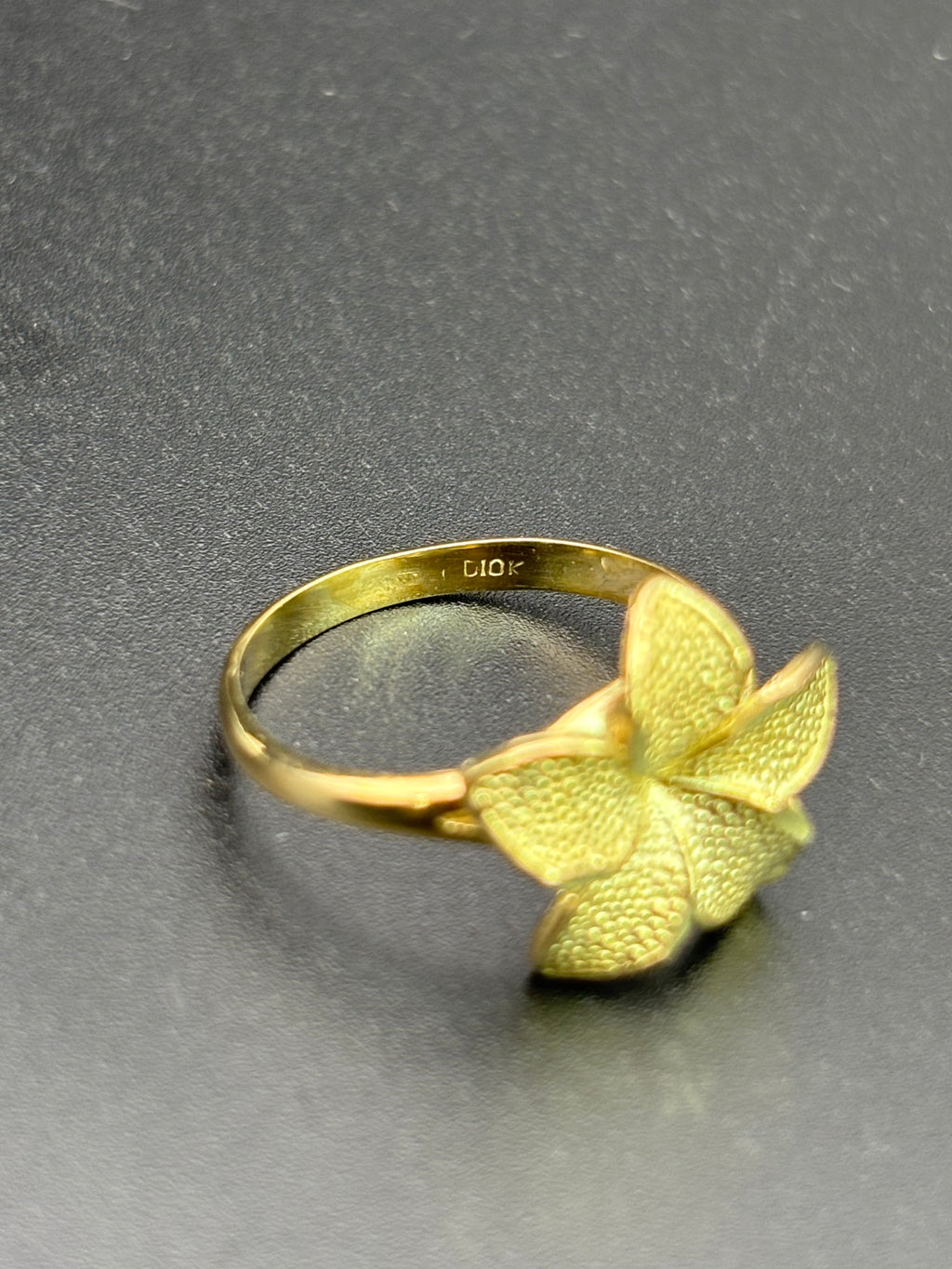 10k Solid Gold Ring Flower
