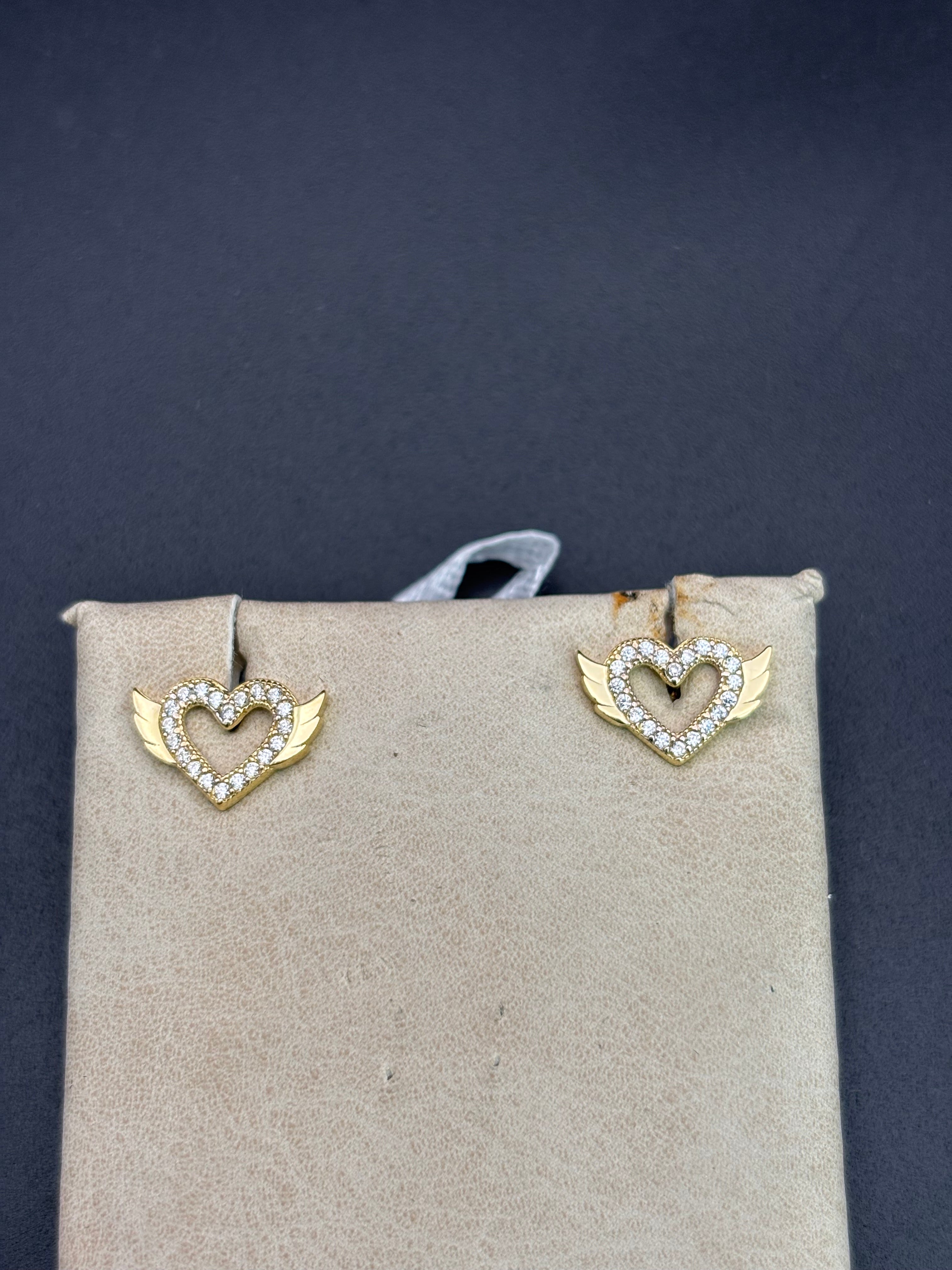 14k Solid Gold Earrings Quinceanera 15 Años Heart with Wings