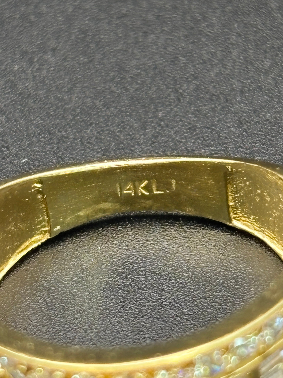 14k Solid Gold Ring Heart