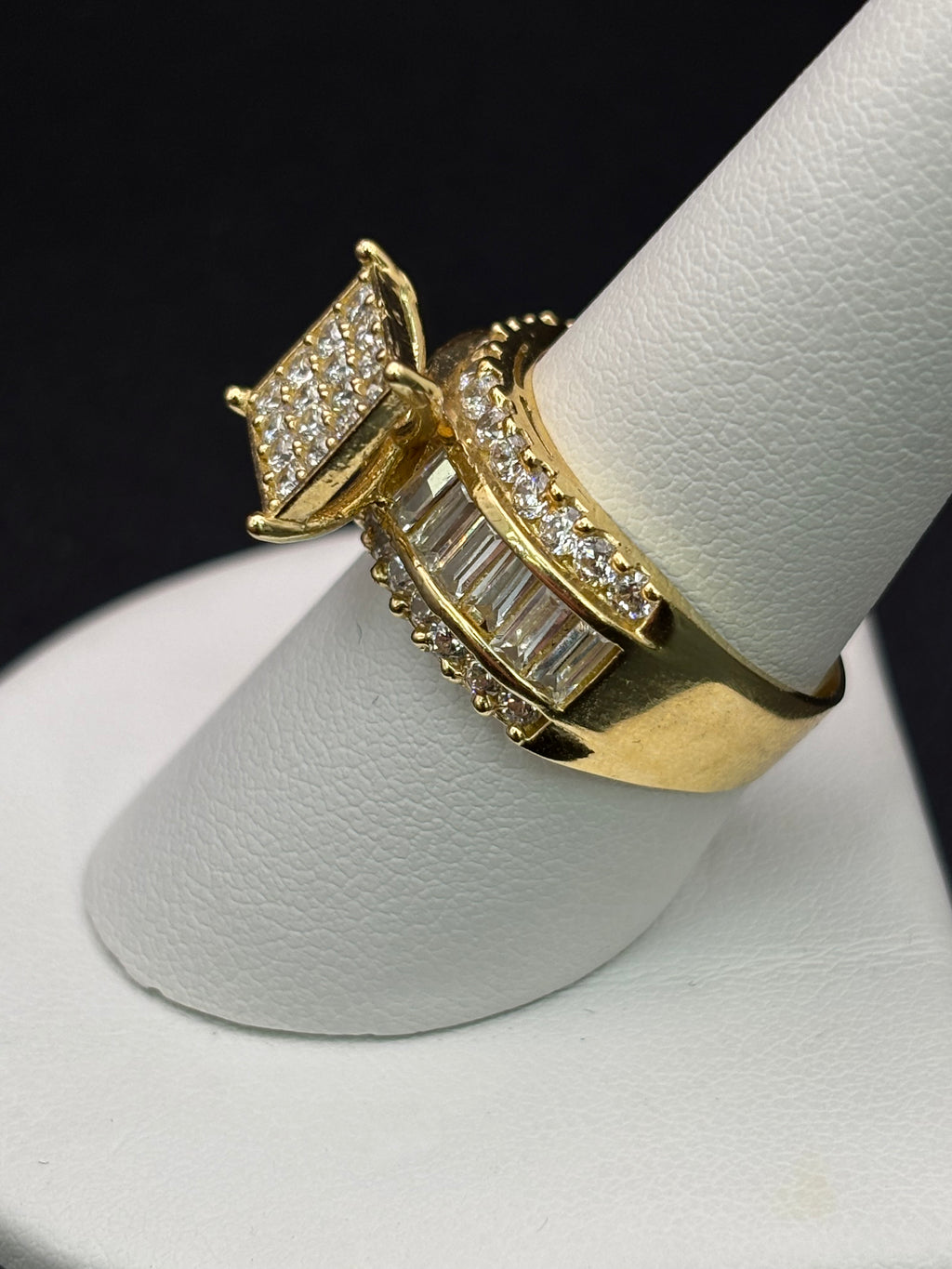 14k Solid Gold Ring Square