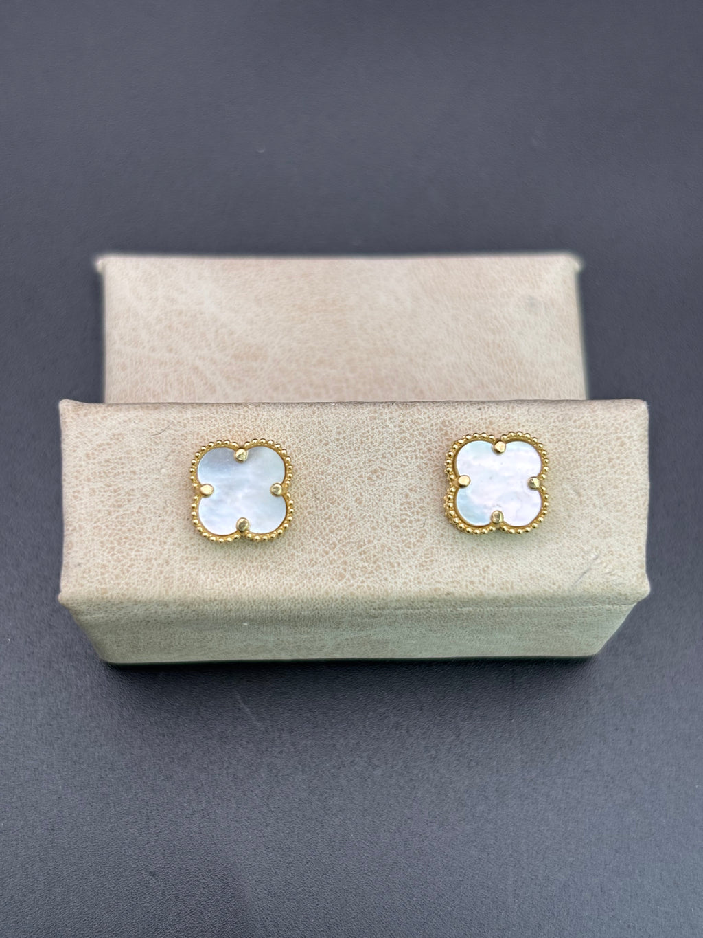 14k Solid Gold Earrings Flower