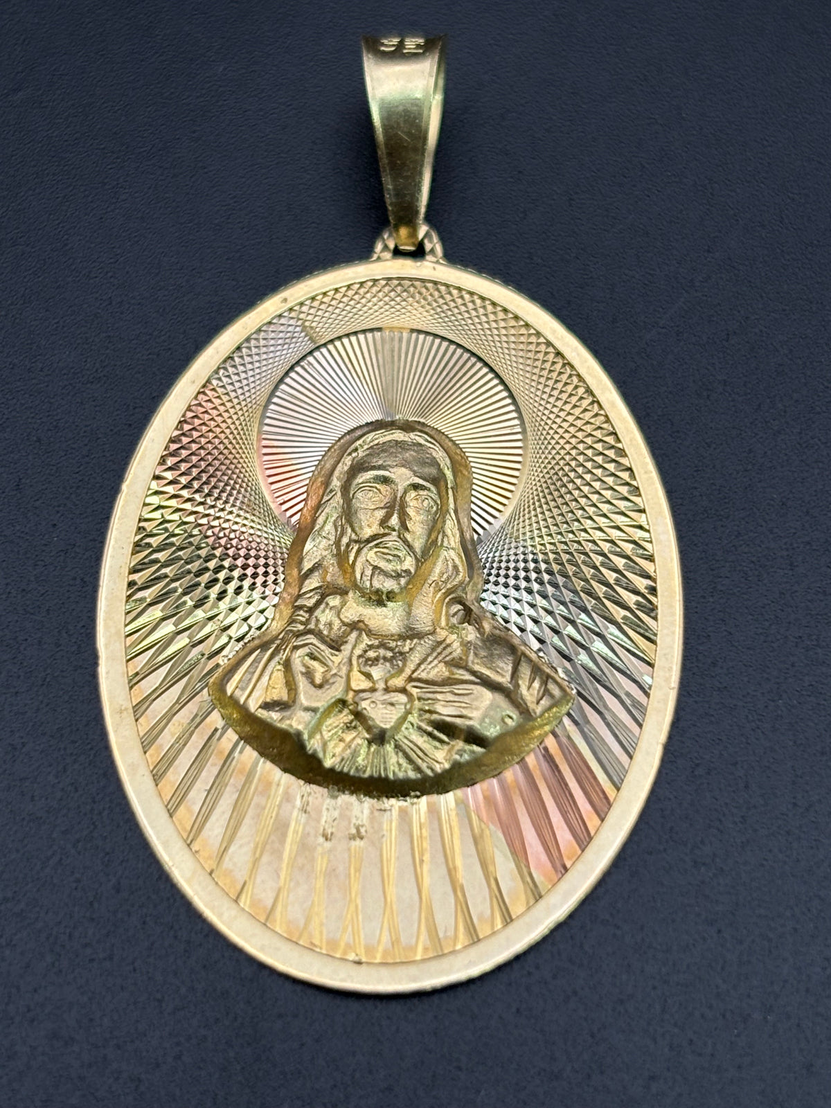 14k Solid Gold Pendant Jesus Christ Heart
