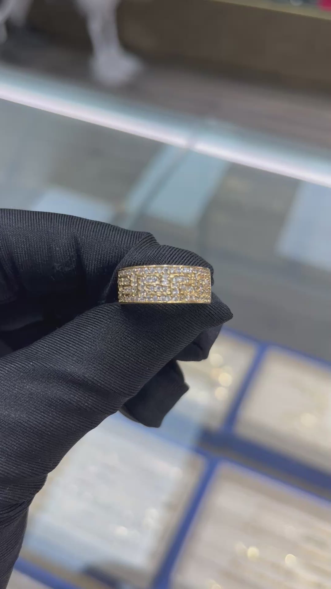 14K Gold Stoned Ring