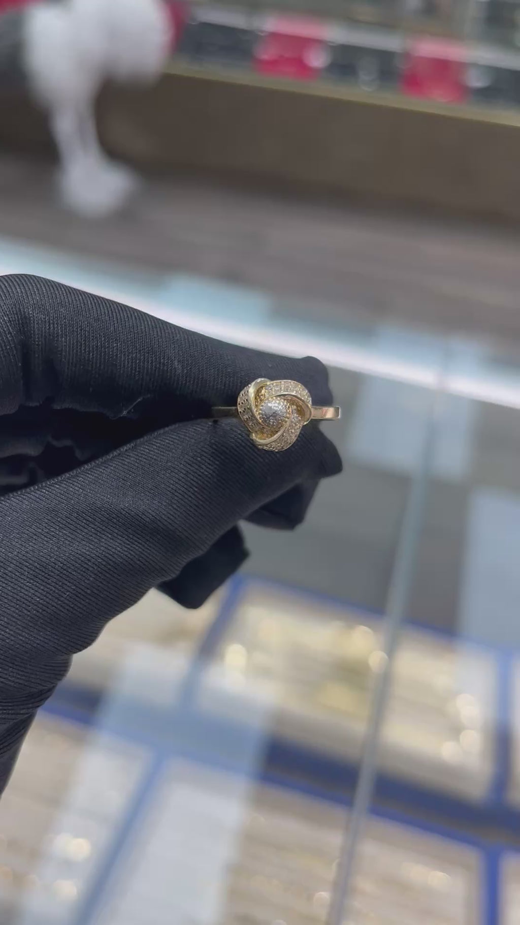 14K Gold Womens Ring